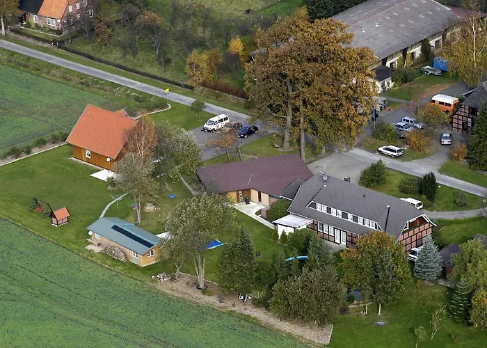 Prázdninový dům Fuer 16 Personen Mit Terrasse By Interhome